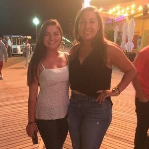 Meet your Posher, Andriana